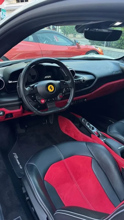 2021 Ferrari F8 Tributo - Image 4 of 6