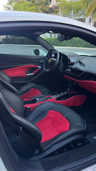 2021 Ferrari F8 Tributo - Image 5 of 6