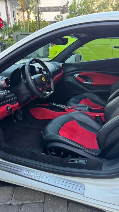 2021 Ferrari F8 Tributo - Image 6 of 6