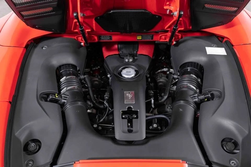 2021 Ferrari F8 Spider - Image 10 of 20