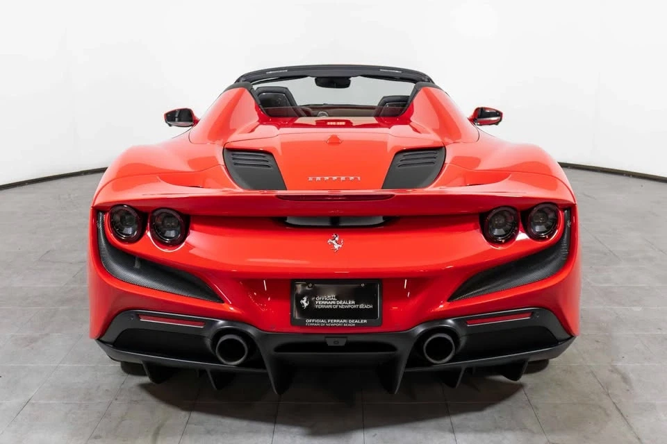 2021 Ferrari F8 Spider - Image 5 of 20