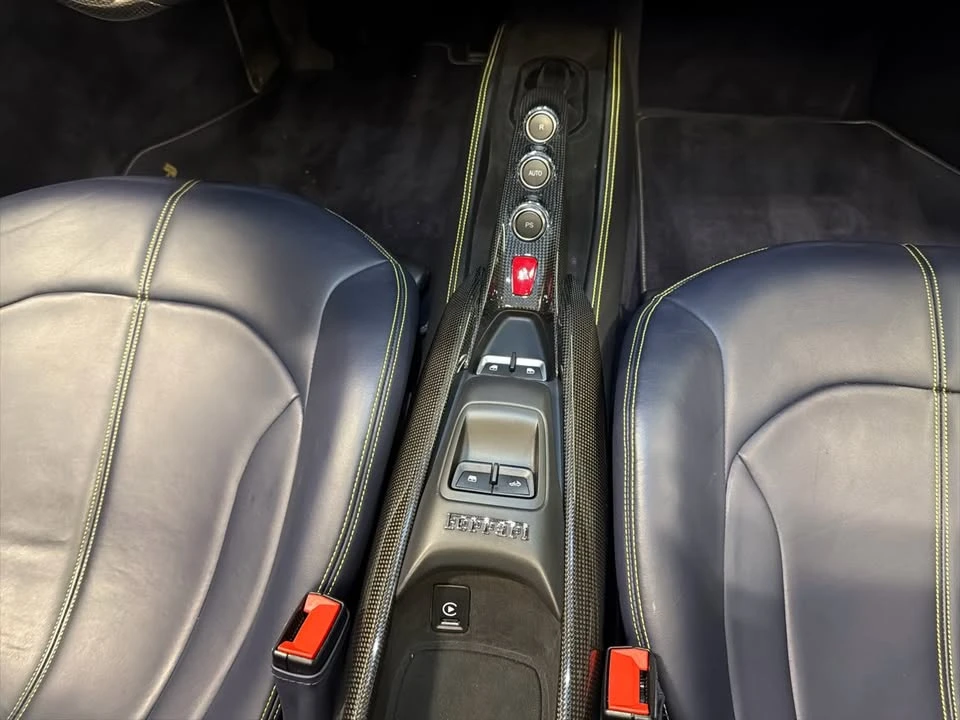 2021 Ferrari F8 Spider - Image 17 of 20