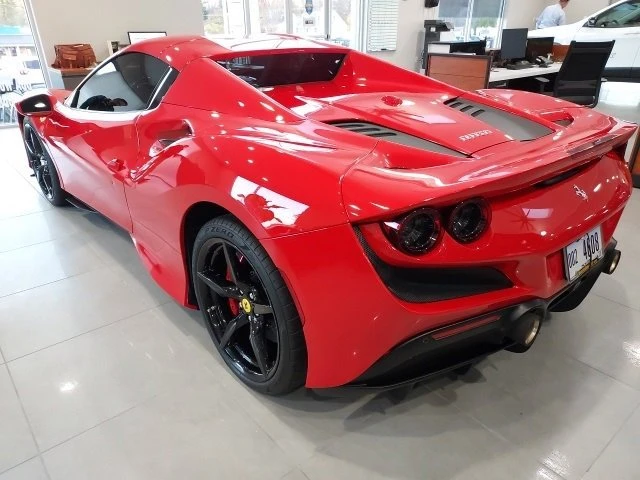 2021 Ferrari F8 Spider - Image 5 of 20