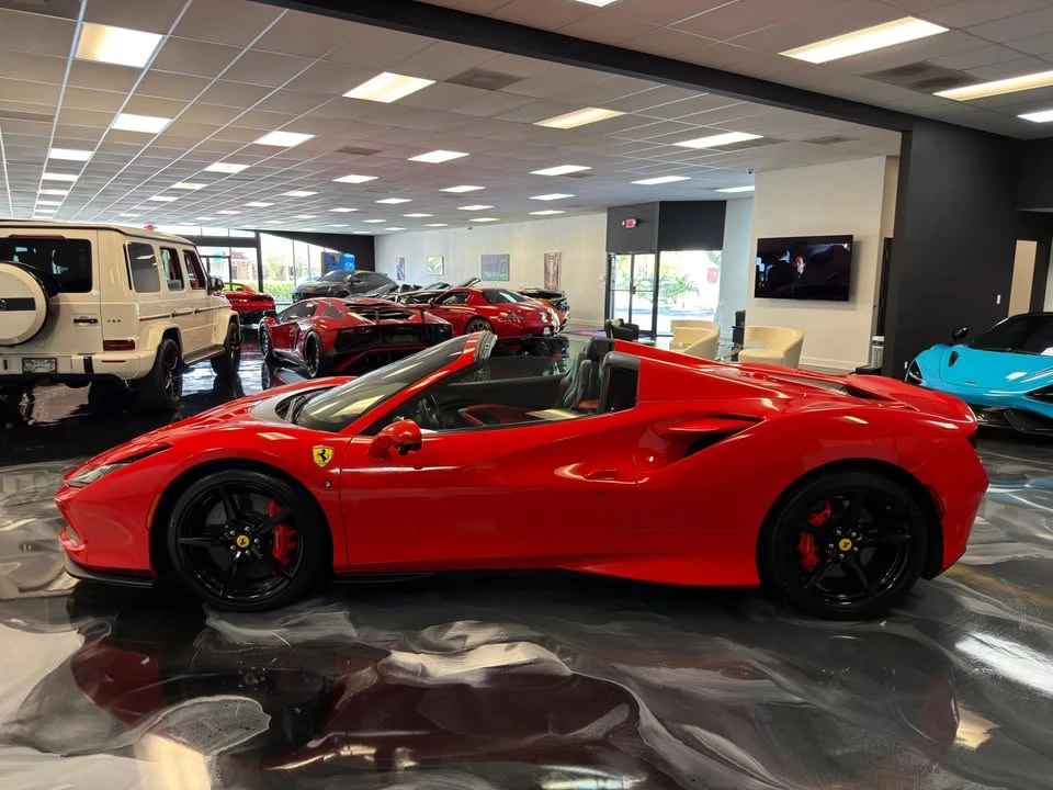 2021 Ferrari F8 Spider - Image 5 of 20