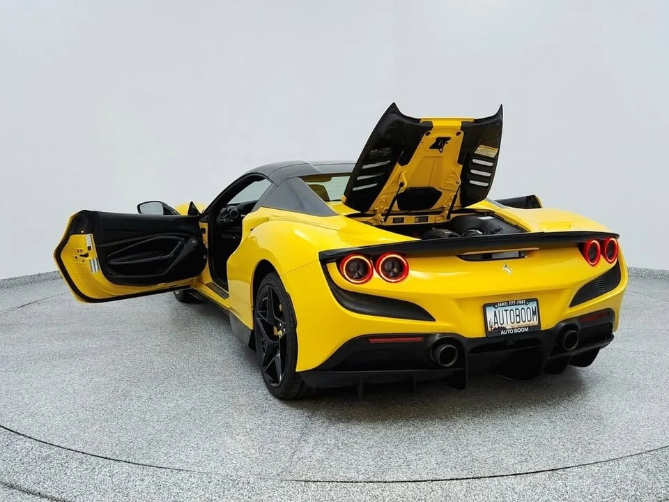 2021 Ferrari F8 Spider - Image 9 of 18