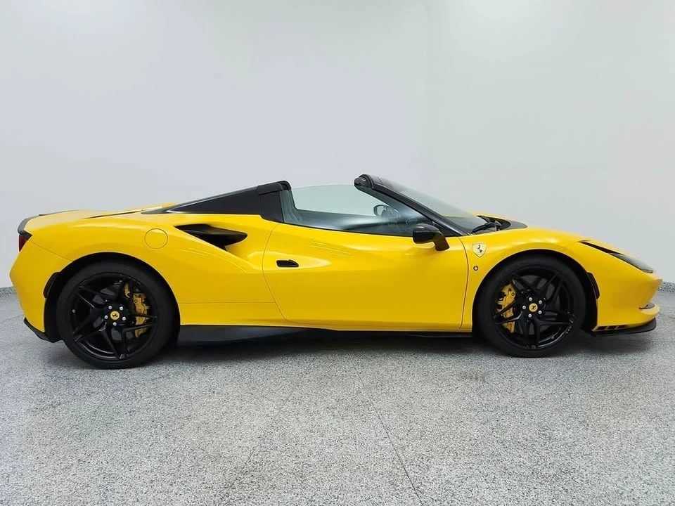 2021 Ferrari F8 Spider - Image 13 of 18
