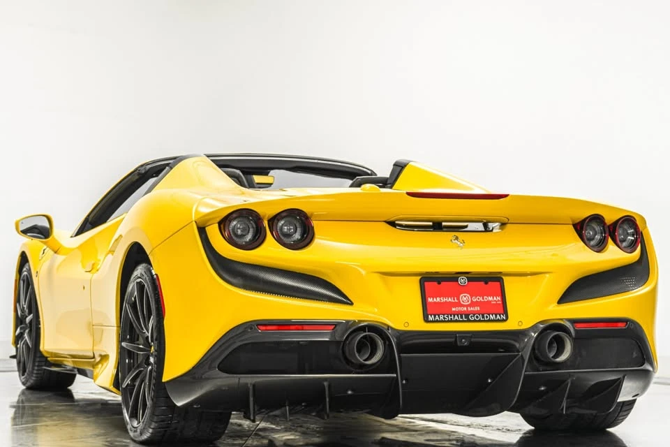 2021 Ferrari F8 Spider - Image 6 of 19