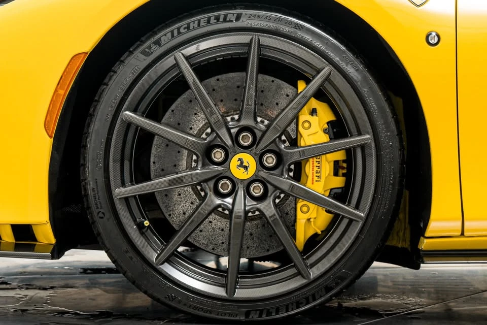 2021 Ferrari F8 Spider - Image 9 of 19