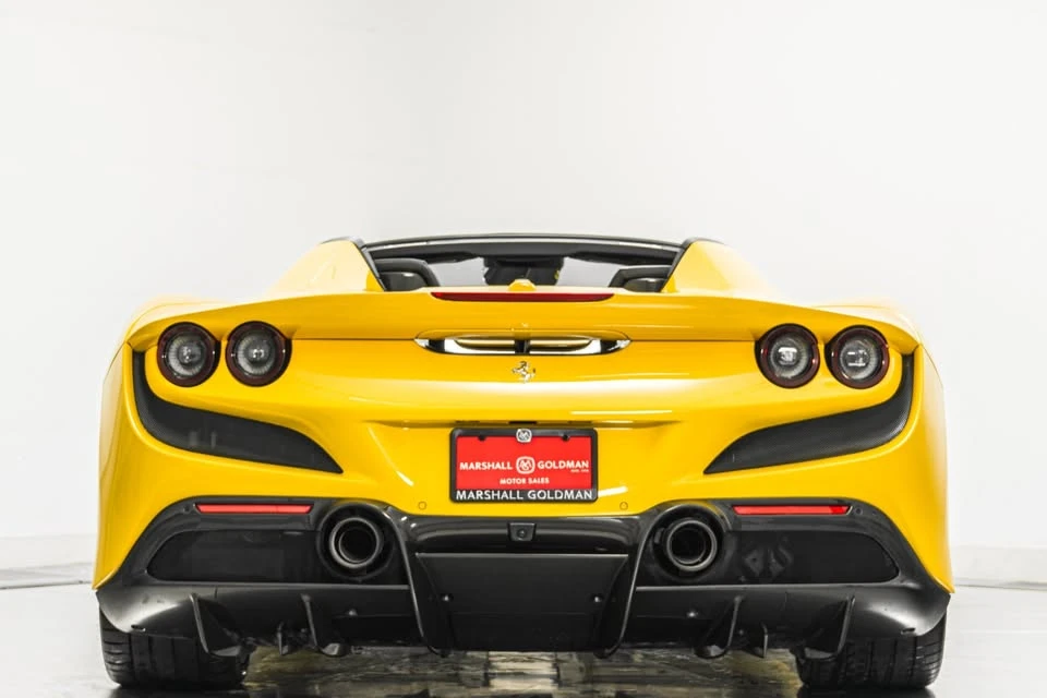 2021 Ferrari F8 Spider - Image 7 of 19