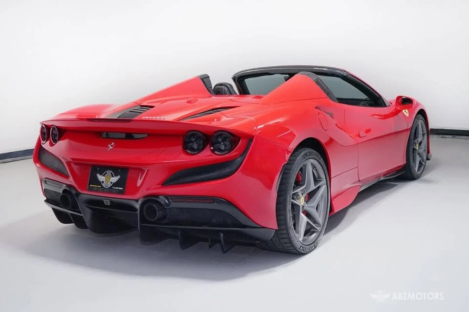 2021 Ferrari F8 Spider - Image 5 of 20