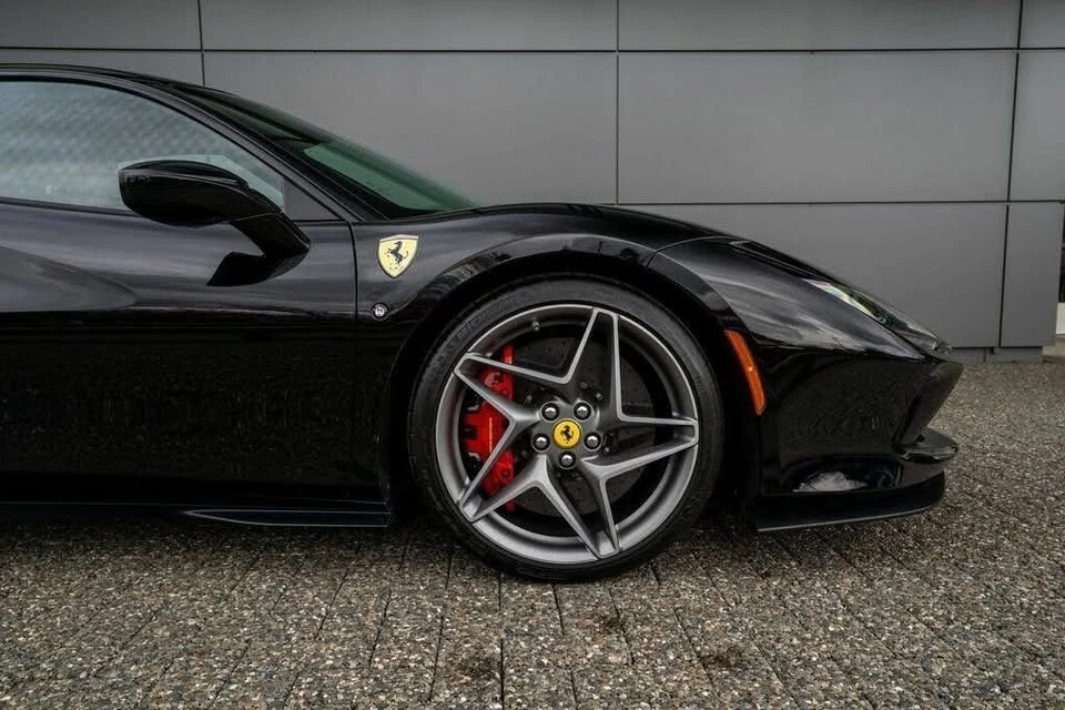 2021 Ferrari F8 Tributo - Image 9 of 15