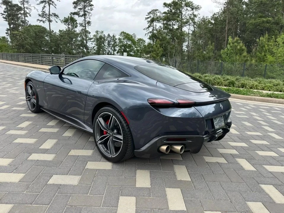 2021 Ferrari Roma - Image 9 of 19