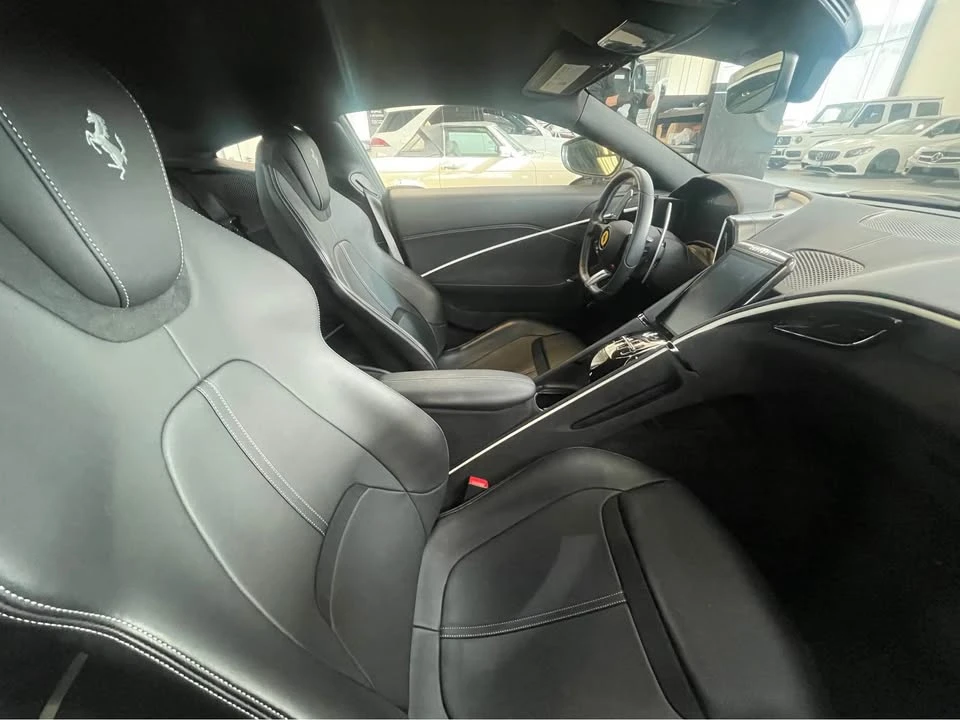 2021 Ferrari Roma - Image 9 of 9