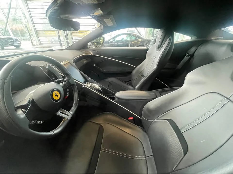 2021 Ferrari Roma - Image 8 of 9
