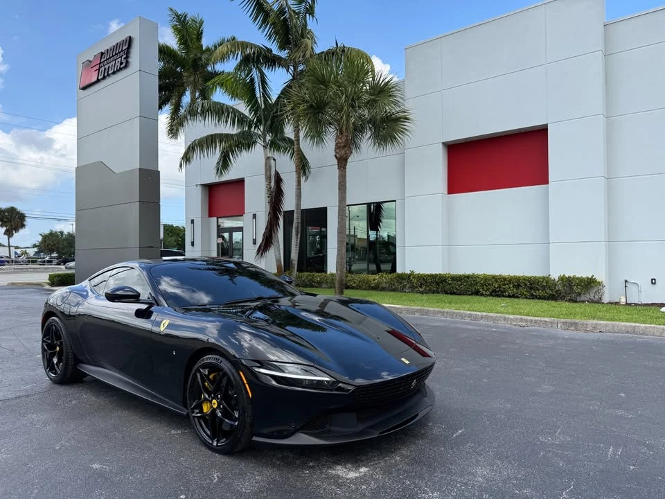 2021 Ferrari Roma - Image 8 of 18