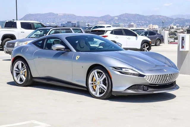 2021 Ferrari Roma - Image 2 of 10