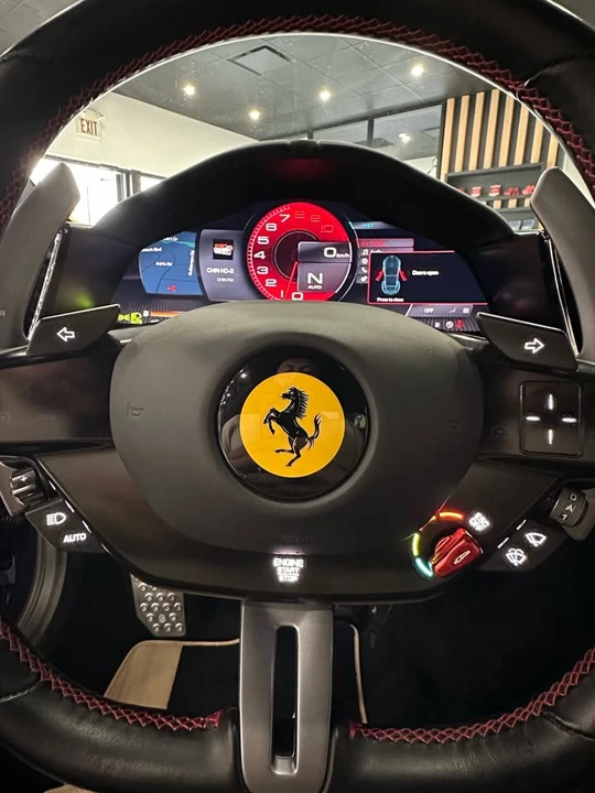 2021 Ferrari Roma - Image 18 of 20