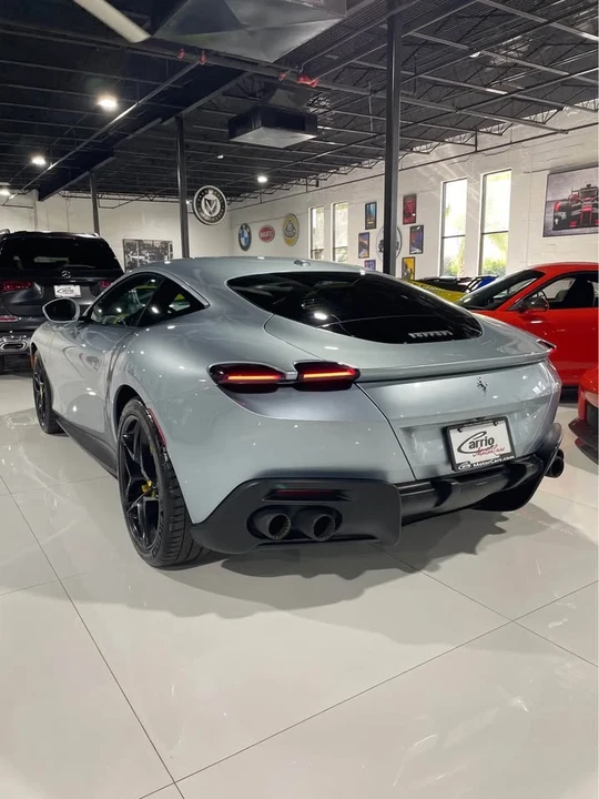 2021 Ferrari Roma - Image 3 of 3