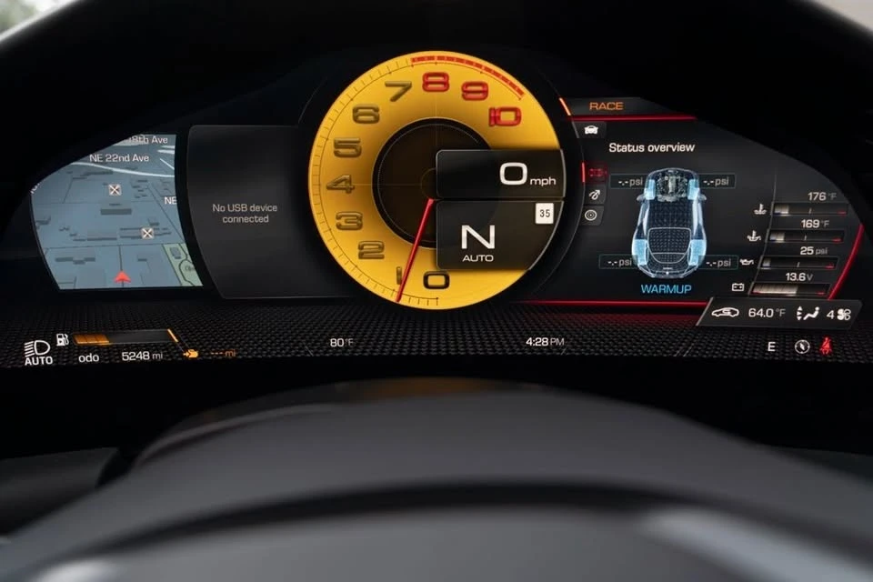 2021 Ferrari Roma - Image 13 of 20
