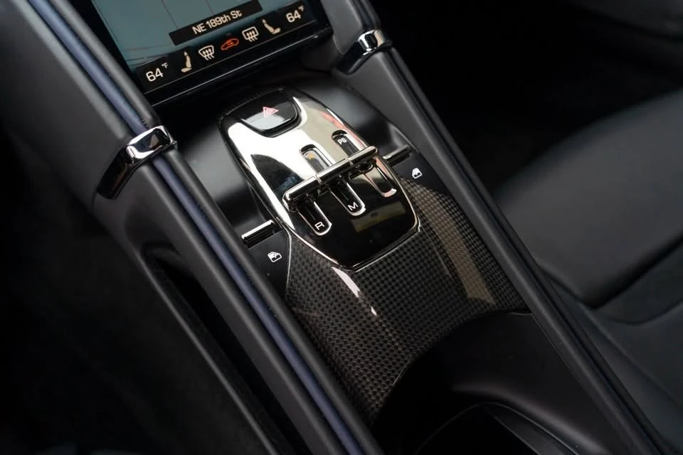 2021 Ferrari Roma - Image 15 of 20