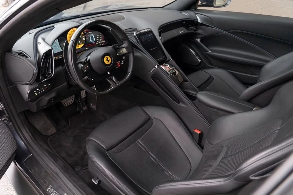 2021 Ferrari Roma - Image 10 of 20