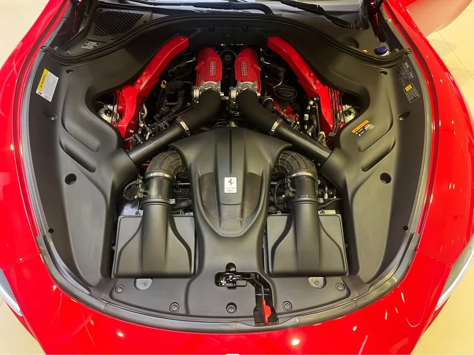 2021 Ferrari Roma - Image 9 of 11