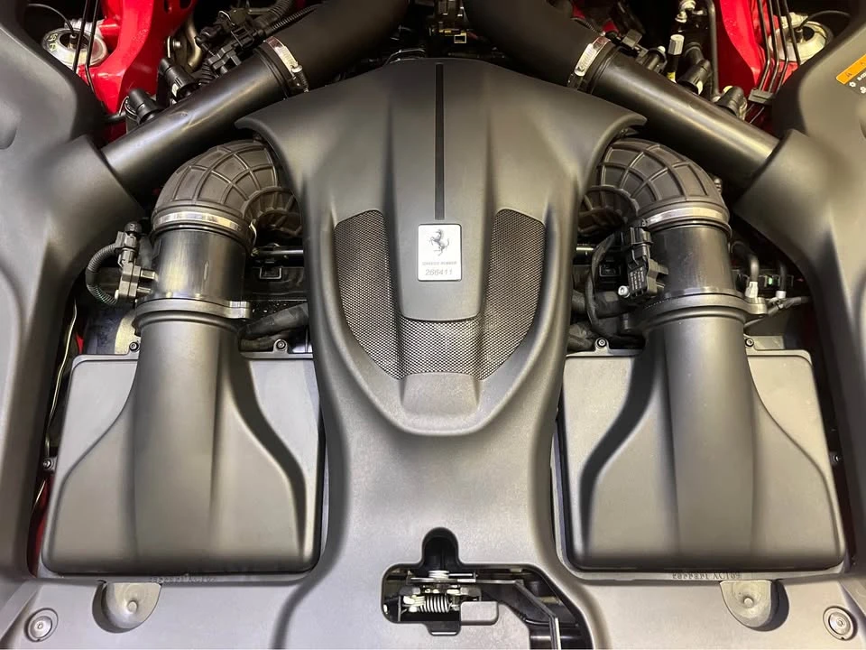 2021 Ferrari Roma - Image 11 of 11