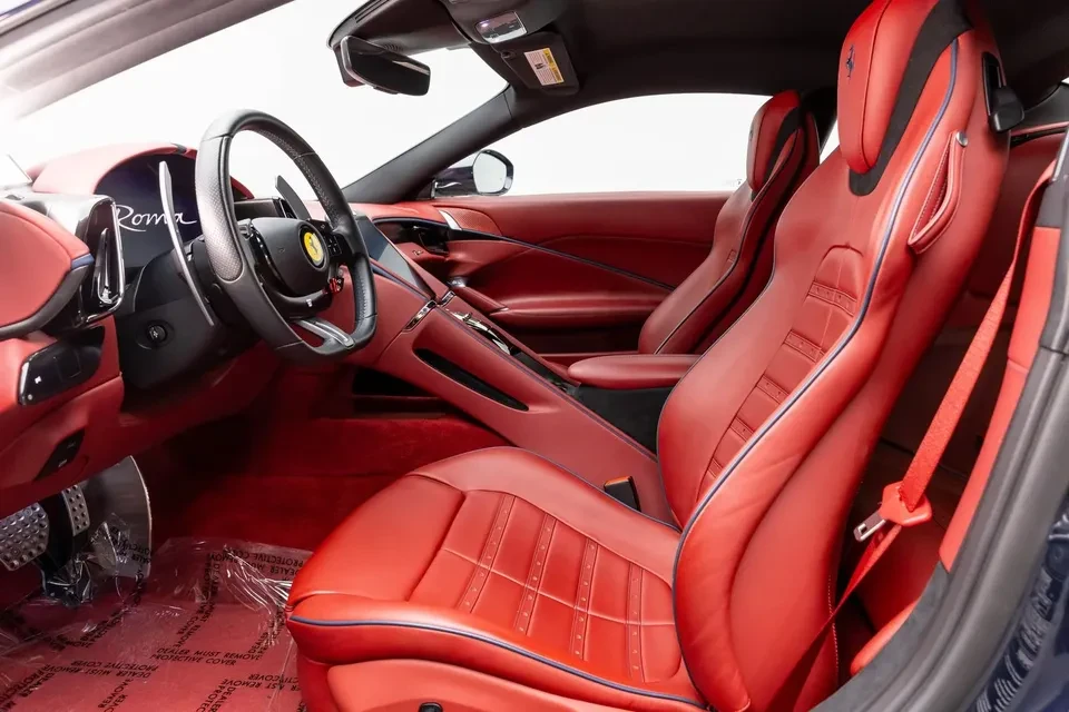 2021 Ferrari Roma - Image 14 of 19