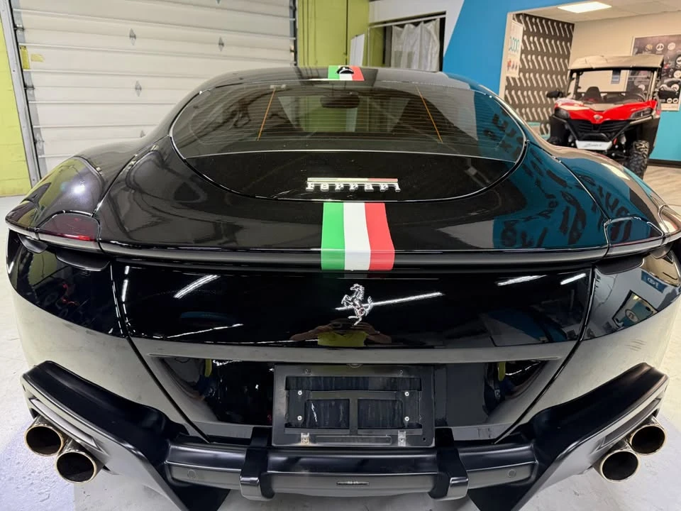 2021 Ferrari Roma - Image 8 of 16
