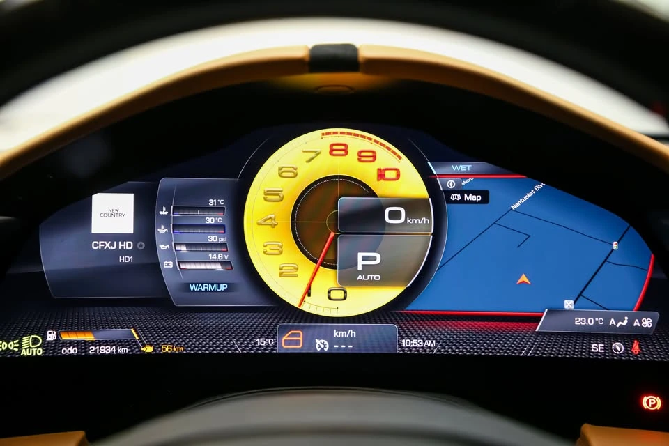 2021 Ferrari Roma - Image 12 of 20