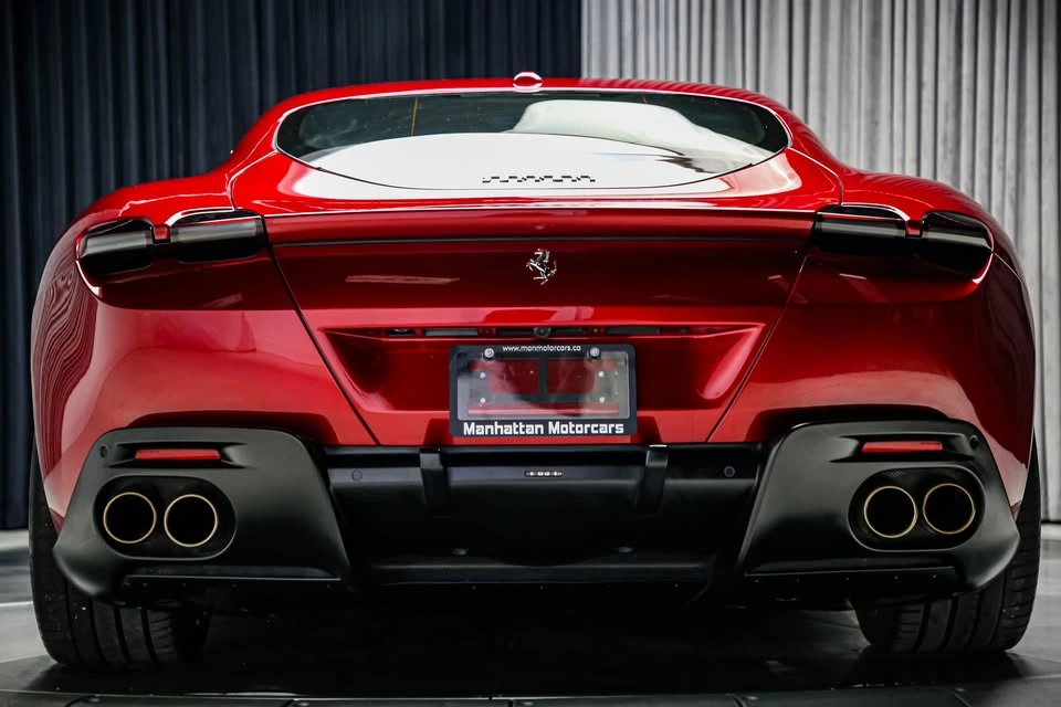 2021 Ferrari Roma - Image 8 of 20