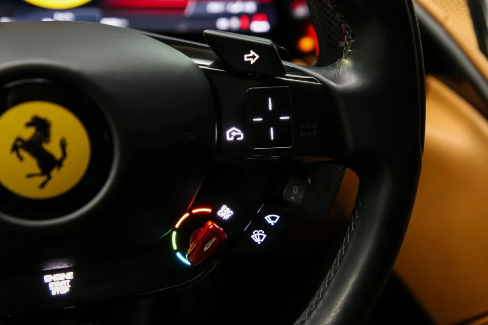 2021 Ferrari Roma - Image 11 of 20