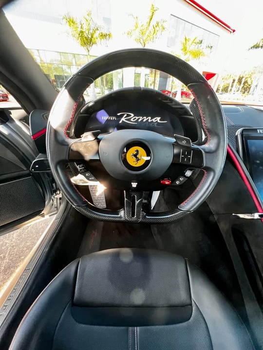 2021 Ferrari Roma - Image 10 of 14