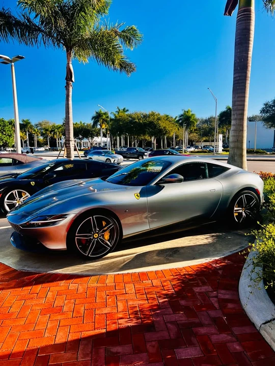 2021 Ferrari Roma - Image 5 of 14