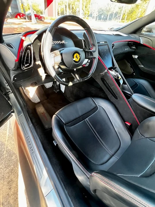 2021 Ferrari Roma - Image 7 of 14
