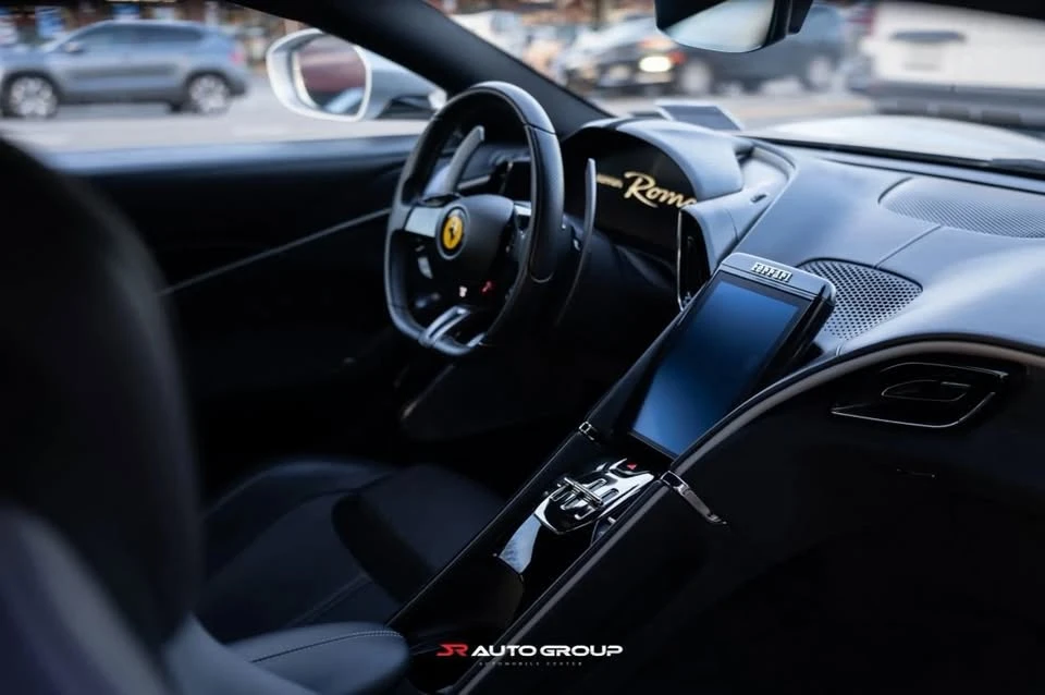 2021 Ferrari Roma - Image 18 of 19