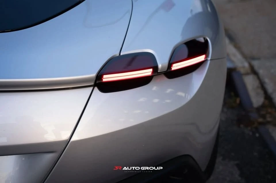 2021 Ferrari Roma - Image 8 of 19