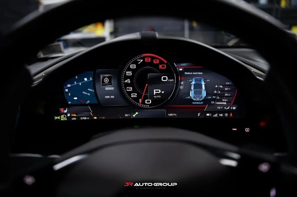 2021 Ferrari Roma - Image 16 of 19