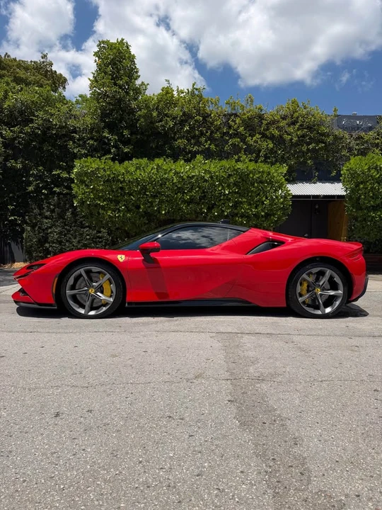 2021 Ferrari SF90 Stradale - Image 5 of 16
