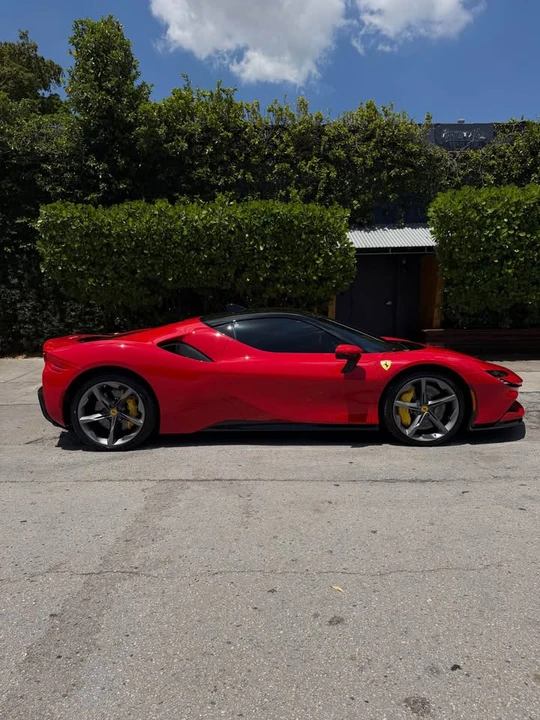 2021 Ferrari SF90 Stradale - Image 15 of 16