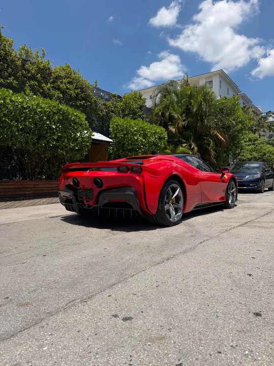2021 Ferrari SF90 Stradale - Image 6 of 16