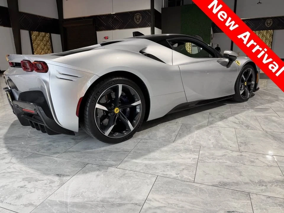 2021 Ferrari SF90 Stradale - Image 7 of 9