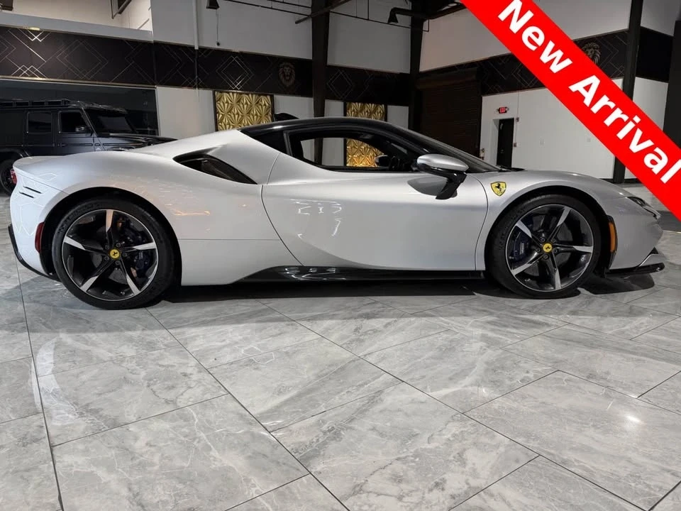 2021 Ferrari SF90 Stradale - Image 6 of 9