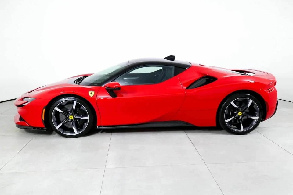 2021 Ferrari SF90 Stradale - Image 2 of 4