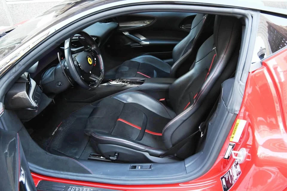 2021 Ferrari SF90 Stradale - Image 4 of 4