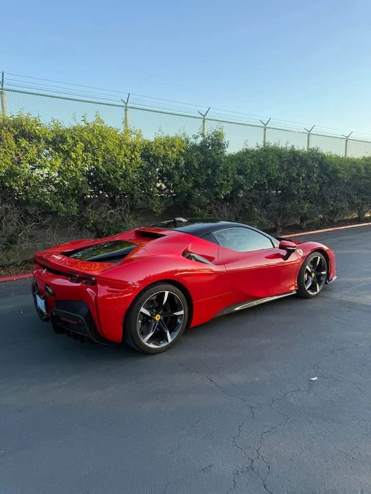 2021 Ferrari SF90 Stradale - Image 3 of 8