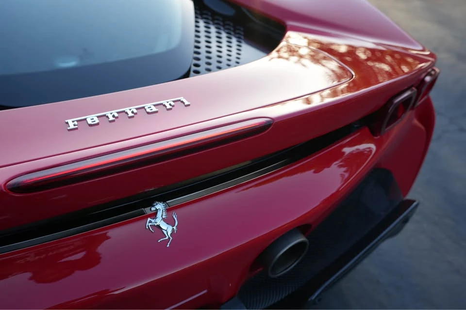 2021 Ferrari SF90 Stradale - Image 8 of 13