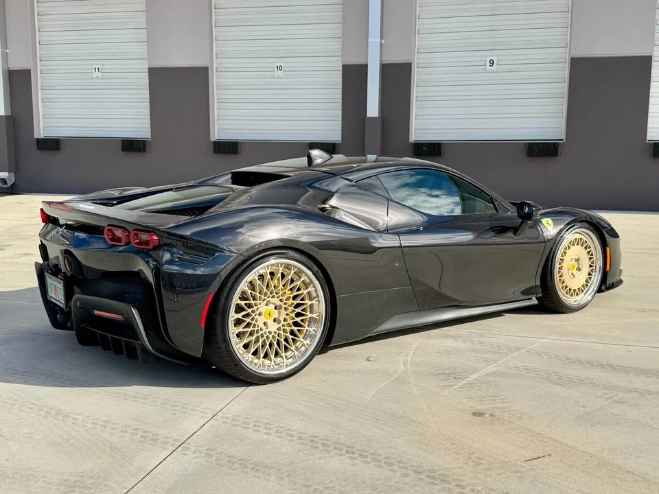 2021 Ferrari SF90 Stradale - Image 3 of 20