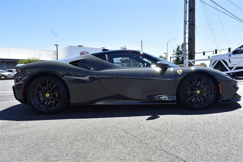 2021 Ferrari SF90 Stradale - Image 6 of 20
