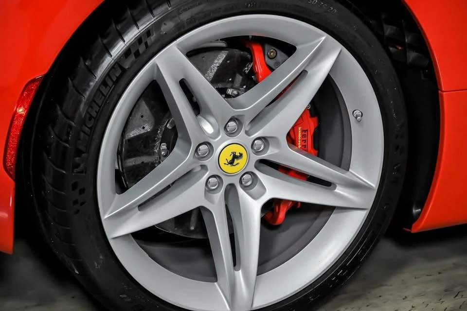 2021 Ferrari SF90 Stradale - Image 16 of 20